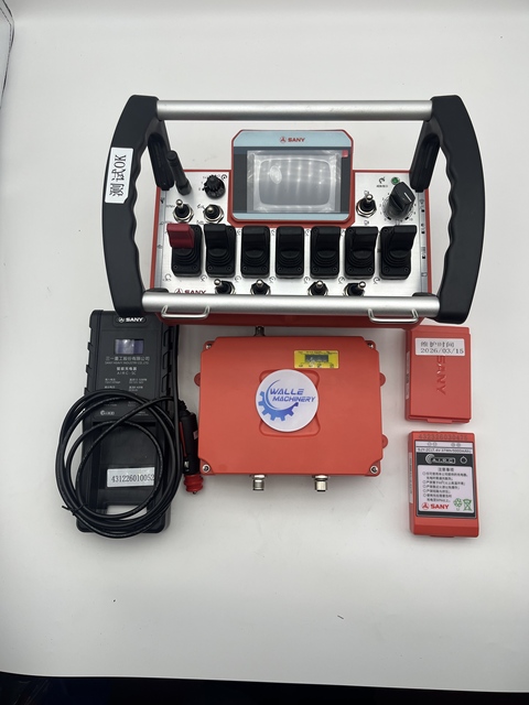 Handheld Joystick Wireless Remote Controller for Hydraulic Concrete Pump Truck / Heavy Duty Industrial- Brand 6 Months