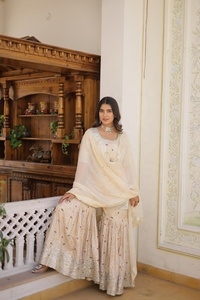Salwar Kameez Fatema para Mujer, Estilo Bollywood, con Bordado Intenso y Relieve, Viscosa Jacquard, Estilo Indio Occidental, Lahore, Pakistán - Product Image 2