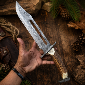 Cuchillo de Caza Forjado a Mano con Hoja Recta de Acero de Damasco, Punta Caída, Mango de Cuerno de Ciervo, para Uso en Exteriores, con Funda de Cuero, OEM ODM - Product Image 1