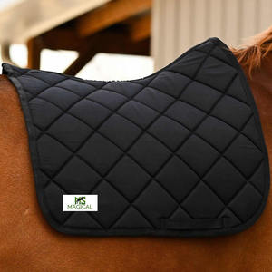 Tapis de selle de haute qualité pour le saut d'obstacles, épaissis, absorbant les chocs et offrant une absorption supérieure de la transpiration. - Product Image 5