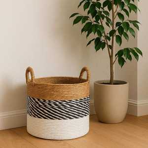 Panier de rangement artisanal pour la maison, style bol minimaliste, pour le rangement du linge et de la chambre, fabriqué à la main en Indonésie - Product Image 3