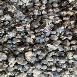 Pierre précieuse saphir bleu brut de l'Himalaya - Product Image 1