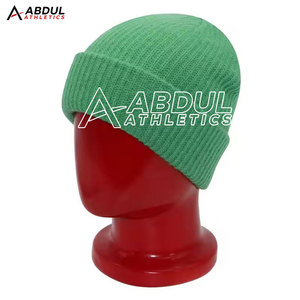 Gorros casuales modernos de material cálido diseñados para la moda urbana, ropa de invierno con jacquard y comodidad diaria. - Product Image 4