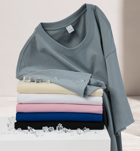 T-shirt en coton uni surdimensionné pour homme, manches courtes, col rond, décontracté, couleur unie, jersey tricoté blanc, en vente - Product Image 6