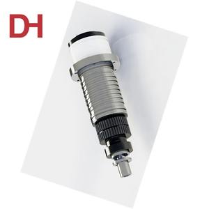 Husillo de Fresado Vertical CNC de Alta Rigidez de 10000 RPM con Junta de Punta BT40, Precisión de 300 mm X 0.008 mm, 1 Año de Garantía - Product Image 6