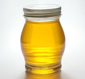 Miel multifloral cruda natural textura gruesa brillo dorado empaquetado limpio para pedidos a granel y uso diario en la cocina del hogar - Product Image 5