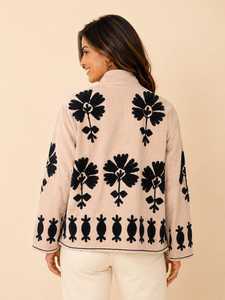 Blazer de Invierno para Mujer, Bordado Floral, Terciopelo Suzani, Chaquetas de Terciopelo Boho Hechas a Mano, Regalo para Ella, Regalos para Maestras, Regalo de Aniversario - Product Image 2