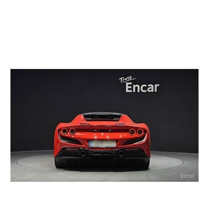 Ferrari F8 3.9 V8 2023, 10,221 km, Volante a la Izquierda, Modelo 2023/12 - Product Image 4
