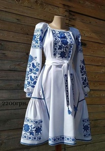Superbe robe midi blanche brodée, broderie florale et d'oiseaux bleue, manches bouffantes longues, col rond, robe longue - Product Image 2