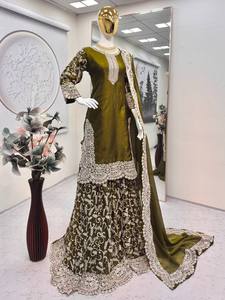 Tenues traditionnelles Gharara Sharara pour femmes, ensemble de robes Gharara brodées pakistanaises pour les mariages, au prix d'exportation - Product Image 2