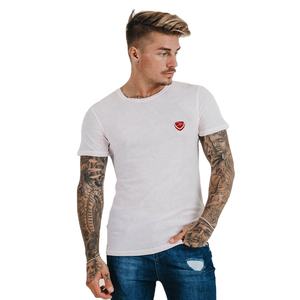 Ropa de hombre de alta calidad camisetas negro casual moda OEM logo diseño personalizado hombres camisetas - Product Image 1