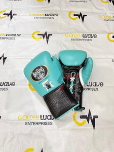 Gants de boxe professionnels fabriqués en usine, cuir de haute qualité, durables, séchage rapide, fermeture à lacets, gants d'entraînement et de sparring en solde - Product Image 1
