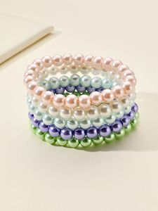 Bracelet en perles de résine design, bijoux faits à la main colorés pour femmes - Product Image 6