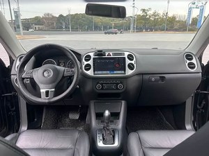 Volkswagen <span class=keywords><strong>Tiguan</strong></span> <span class=keywords><strong>2013</strong></span> 1.8TSI Automático, Tracción en Dos Ruedas, Versión de Lujo, Buen <span class=keywords><strong>Precio</strong></span>, Hecho en China - Product Image 5