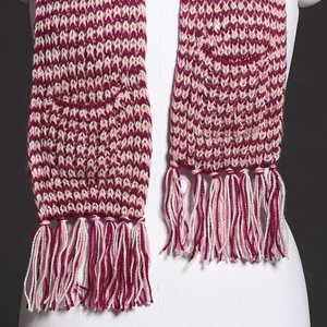 Bufanda Tejida Unisex Lista para Senderismo - Cálida y Cortavientos para Invierno - Accesorio de Punto Acanalado Suave con Logotipo Personalizado - Product Image 2