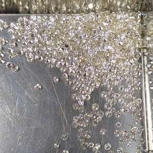 Diamantes redondos naturales de lujo de 0.80 mm a 1.25 mm, corte excelente, claridad VS SI GH, diamantes auténticos para uso en joyería. - Product Image 5