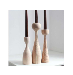 Porte-bougie rond en bois de haute qualité au design minimaliste avec impression en relief pour la Saint-Valentin et la décoration intérieure - Product Image 5