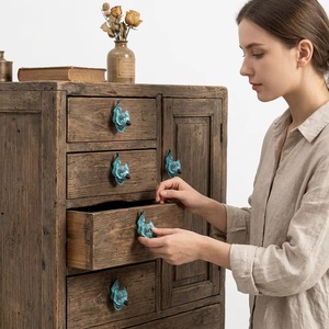 Poignée de meuble en alliage de zinc, forme tête de renard vieillie bleue, poignée de tiroir fantaisie pour commode de cuisine, design moderne - Product Image 2