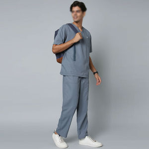 Fournisseur et fabricant de tenues médicales, proposant des solutions d'uniformes confortables pour les hôpitaux et les cliniques - Product Image 4