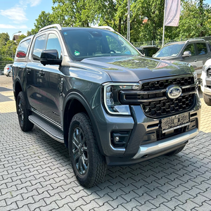 Ford Ranger Wildtrak 3.0 Diésel 4x4 Doble Cabina, Automática, Techo Rígido, Paquete de Remolque, Control de Crucero Adaptativo, Audio Premium - Product Image 2
