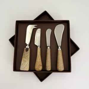 Juego de Cuchillos para Queso de Acero Inoxidable con Mango de Madera, Juego de 4 Cuchillos para Servir Queso - Product Image 1