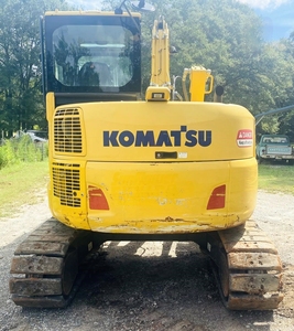 รถขุดขนาด 8.5 ตัน แบบรัศมีแคบ ออกแบบมาเพื่อโครงการก่อสร้างในเขตเมือง - Product Image 4
