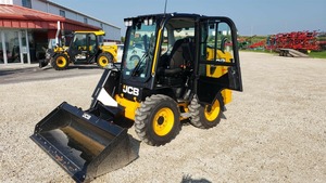 Cargadora compacta JCB 270 en venta - Product Image 6