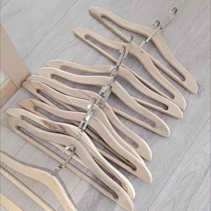 Nuevas Perchas de Madera Individuales Modernas Ecológicas y Duraderas para Ropa, Tamaño y Forma Personalizados, Decoración del Hogar, Hechas a Mano, para Interiores y Exteriores - Product Image 3