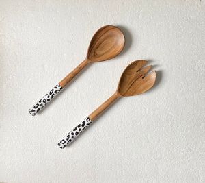 Servidor de ensalada de madera y resina de diseño personalizado para servir ensaladas en el hogar, la cocina, fiestas y eventos a un precio muy competitivo. - Product Image 6