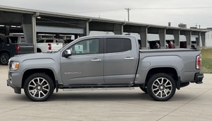 GMC Canyon Denari 4WD PREMIUM Seminuevo 2021-2022 - Product Image 6