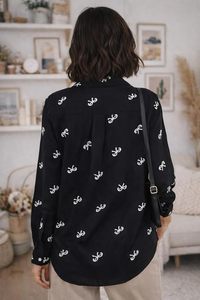 Camisa de Mujer de Viscosa y Rayón Bordada, Estilo Casual para Oficina, Blusa Elegante Negra Estampada con Botones - Product Image 3