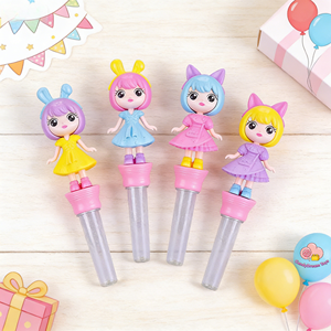 Juguete de sonajero de plástico portátil con forma de muñeca para niñas, relleno de gomitas, juguete educativo suave con sonido para niños - Product Image 4