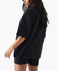 Camiseta de mujer extragrande de algodón 100% de alta calidad, personalizada, con estampado personalizado, color negro sólido. - Product Image 6