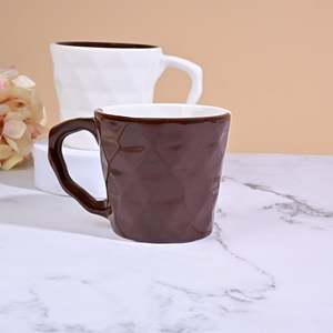 ชุดแก้วเซรามิกสีน้ำตาลขัดเงา 2 ใบ พร้อมลวดลายแบบเหลี่ยมเพชรพลอย - Product Image 6