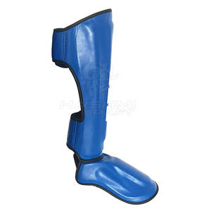 Espinilleras avanzadas con malla transpirable, ajuste duradero y máxima comodidad para adultos que participan en partidos competitivos. - Product Image 3