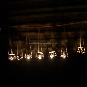 En gros Artisanat De Noix De Coco bougie titulaire bols de noix de coco photophore bougeoir pour la décoration - Product Image 5