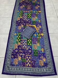 Sari Tradicional Indio de Seda con Estampado Digital y Parches Multicolores para Bodas y Eventos Festivos para Mujer - Product Image 4