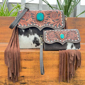 2025 Offre Spéciale 2 pièces sac ensemble Design Vintage usiné à la main en cuir de vachette sac à main et pochette en cuir de vachette usiné à la main pour les femmes - Product Image 4