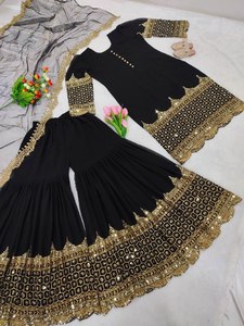 Elegante y Moderno Lehenga Choli de Diseño con Bordados, de Secado Rápido, Hecho con Materiales Reciclados, con Protección Solar, Ideal para Fiestas y Bodas - Product Image 5