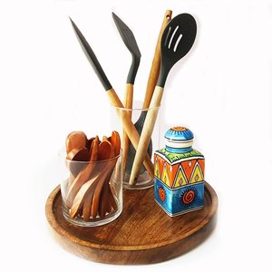 Plateau en bois multifonctionnel, élégant, gravé, de style européen et américain, réutilisable, écologique, pour la table, la décoration et les aliments - Product Image 3