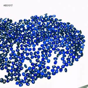 Magnifiques pierres précieuses en saphir bleu de Madagascar, qualité 3A, pureté fine, diffusion ovale et poire, 237,15 ct, facettées, en vrac - Product Image 3