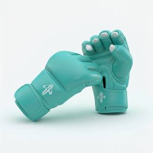 Gants de boxe pour hommes adultes de haute qualité, fermeture personnalisée, matériau en cuir PU, avec lacets, légers, logo personnalisé - Product Image 1