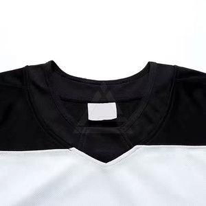 เสื้อฮอกกี้น้ำแข็งที่สวมใส่สบาย ผ้าที่มีสไตล์และพอดีตัว ดีไซน์ทันสมัย เหมาะสำหรับการฝึกซ้อมและการเล่นกีฬาแบบสบายๆ - Product Image 6