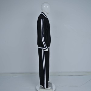 เสื้อแจ็คเก็ตฮู้ดดี้ผู้ชายแบบเบา น้ำหนักเบา ใส่ได้สองด้าน สำหรับฤดูหนาว มีกระเป๋าหลายช่อง รับสกรีนโลโก้ ไซส์ใหญ่ แห้งเร็ว ชุดวอร์ม คุณภาพพรีเมียม รับผลิตแบบ OEM - Product Image 3