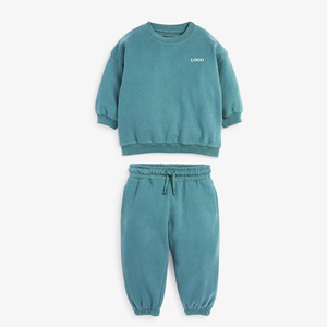 Service OEM Ensembles de survêtements pour enfants Combinaisons de jogging Survêtements d'entraînement Ensembles de survêtements pour enfants vierges sur mesure Logo et design personnalisés - Product Image 1