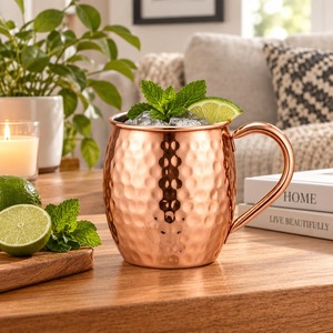 Mug en alliage de cuivre, capacité 18 oz, finition martelée, style classique, vaisselle unisexe - Product Image 2