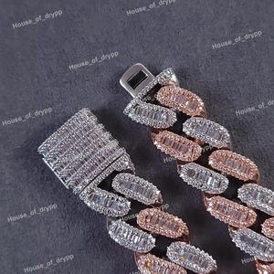 Pulsera y Brazalete Unisex de Plata 925 de Lujo con Baño de Rodio y Diamantes Moissanite de Corte Brillante Redondo - Product Image 3