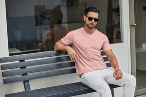 Camiseta de Cuello en V para Hombre, Algodón Premium, Manga Corta, Informal, Tejido Suave y Transpirable, Corte Ajustado, Moda de Verano, Básica para el Día a Día - Product Image 2