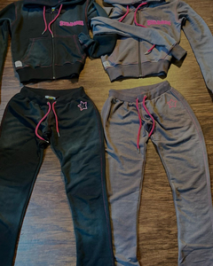 ชุดเซ็ตแทรคสูทผู้ชายแบบกันน้ำสำหรับฤดูใบไม้ร่วง/ฤดูหนาว  ผ้าไนลอนสองชิ้น พร้อมเสื้อแจ็คเก็ตทรงหลวมและกางเกงขายาว  รับสกรีนโลโก้ได้ - Product Image 3