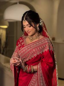 TENNECY Japón Satén Saree Largo hasta el Suelo con Blusa y Dupatta para Mujer, Tradicional Indio para Boda, Fiesta de Diwali, Elástico - Product Image 3